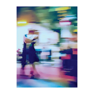 Galerie Ahlemann zeigt ein abstraktes Foto der Künstlerin Suria Kassimi aus ihrer Serie "Citylights" auf dem in verschiedenen, überwiegend bläulichen Farbtönen ein abstrahiertes tanzendes Paar zu sehen ist.